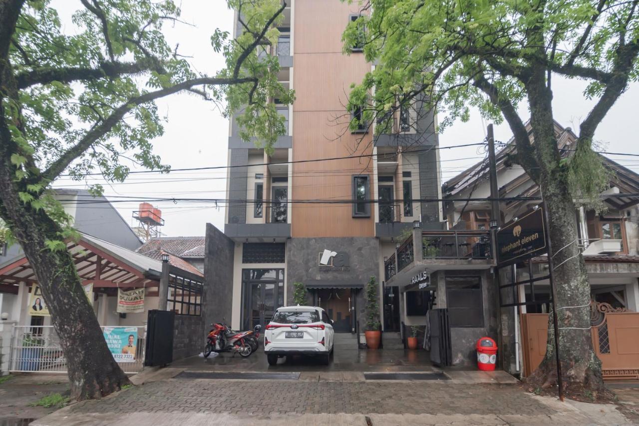 Urbanview Elephant Eleven Residence Bandung By Reddoorz Exterior foto