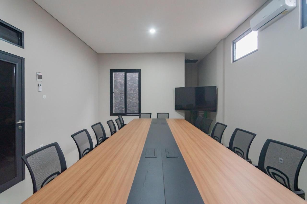 Urbanview Elephant Eleven Residence Bandung By Reddoorz Exterior foto