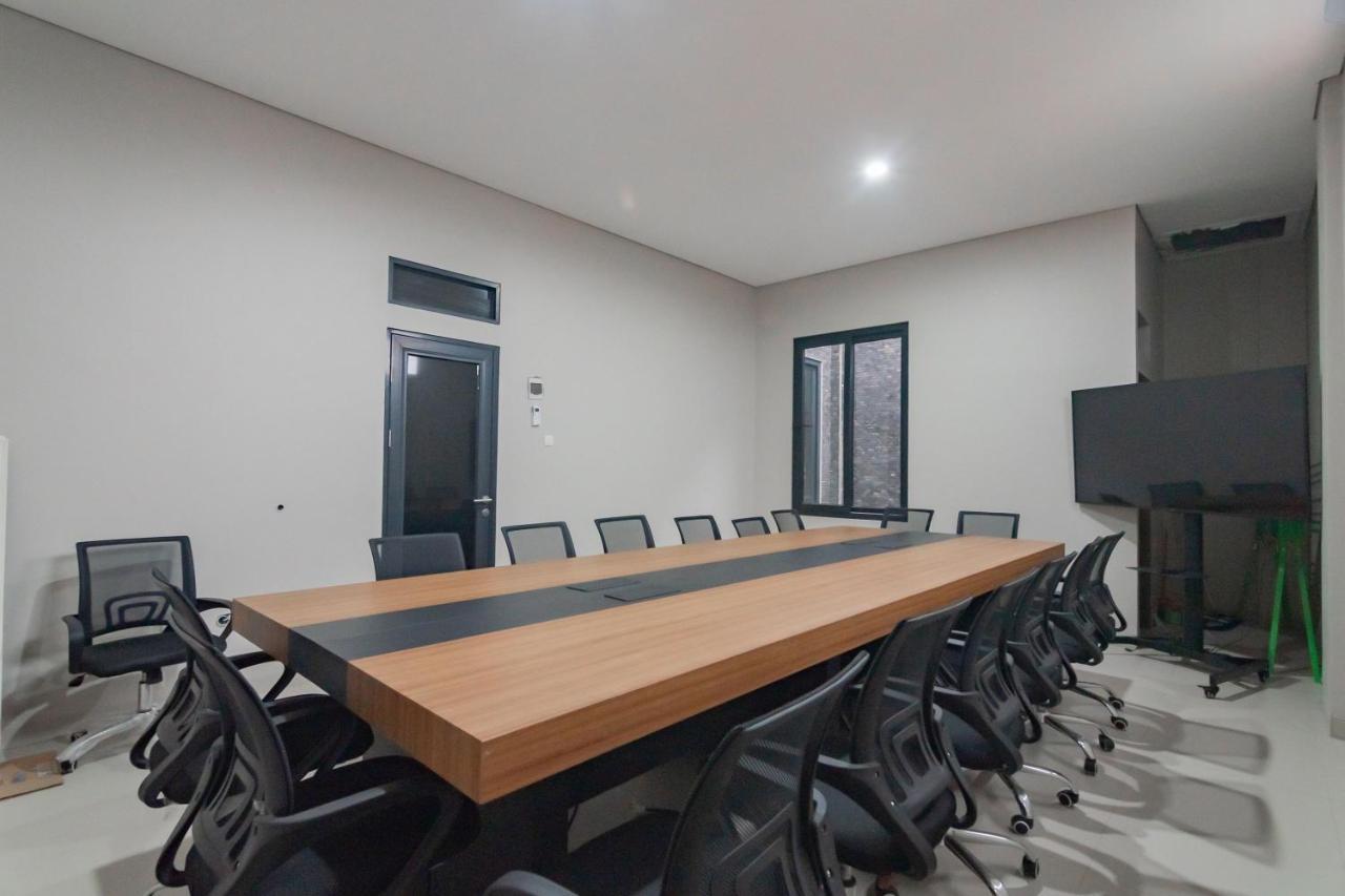 Urbanview Elephant Eleven Residence Bandung By Reddoorz Exterior foto